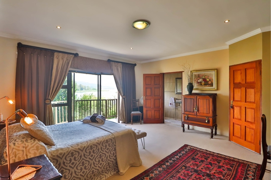 4 Bedroom Property for Sale in Birdwood Estate North West